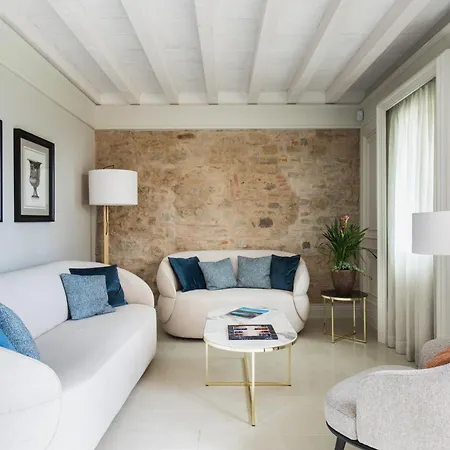 Santa Maria Maddalena By Palazzo Di Varignana Vila *